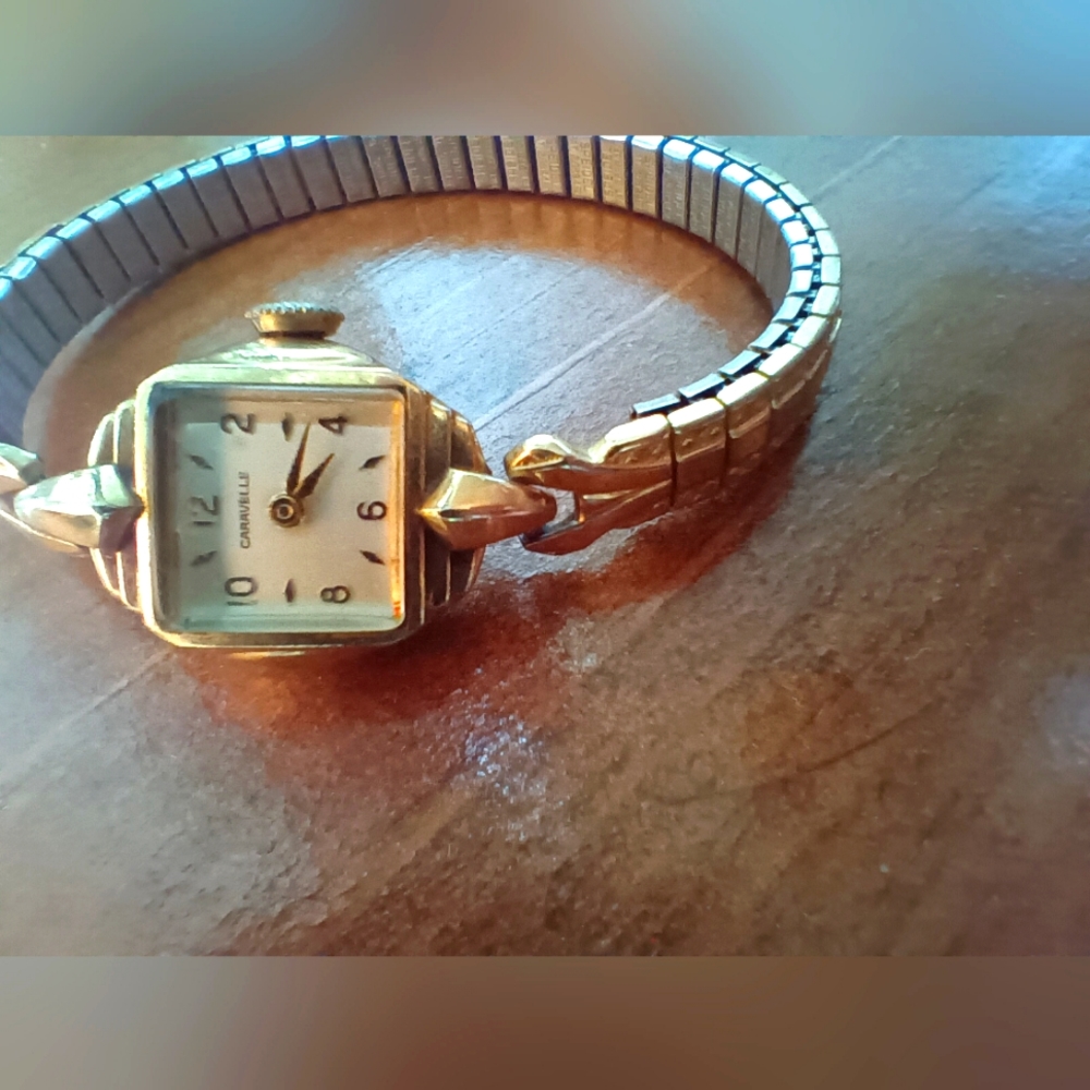 Vintage Caravelle Women's Gold Watch
